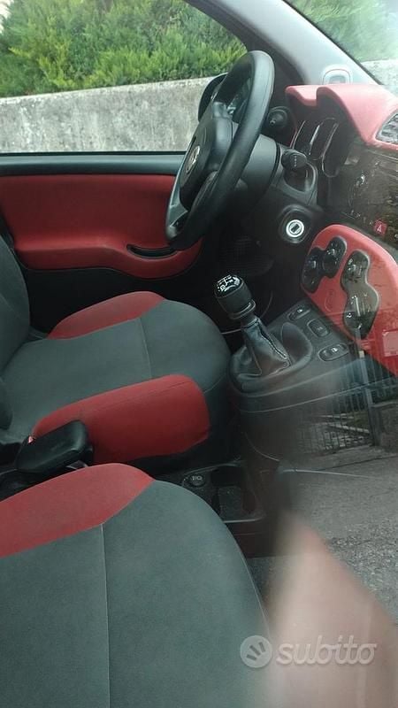 Usata Fiat Panda 2020 Rosso Utilitaria