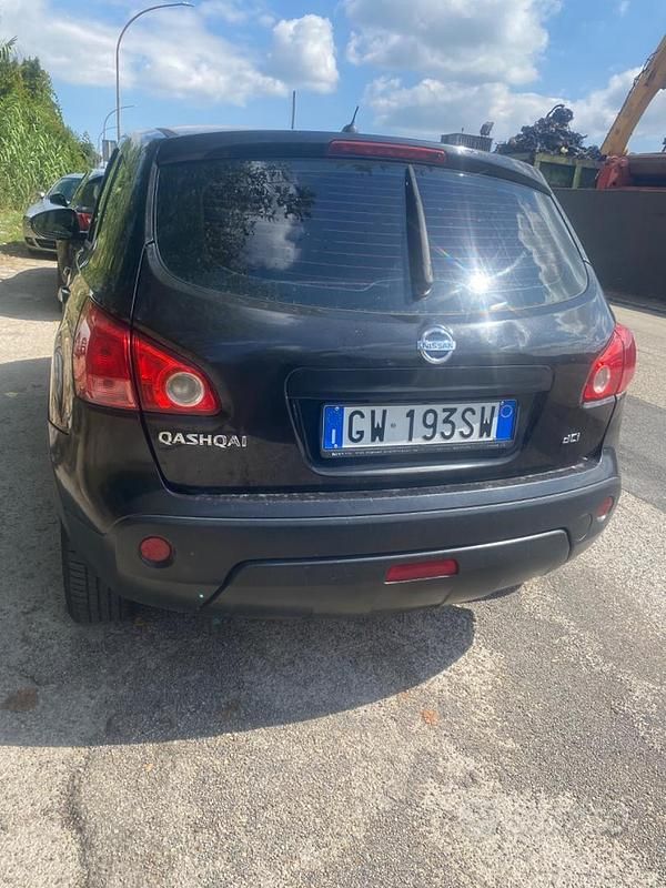 Usata Nissan Qashqai 106 CV (77 kW) 2011 Nero SUV