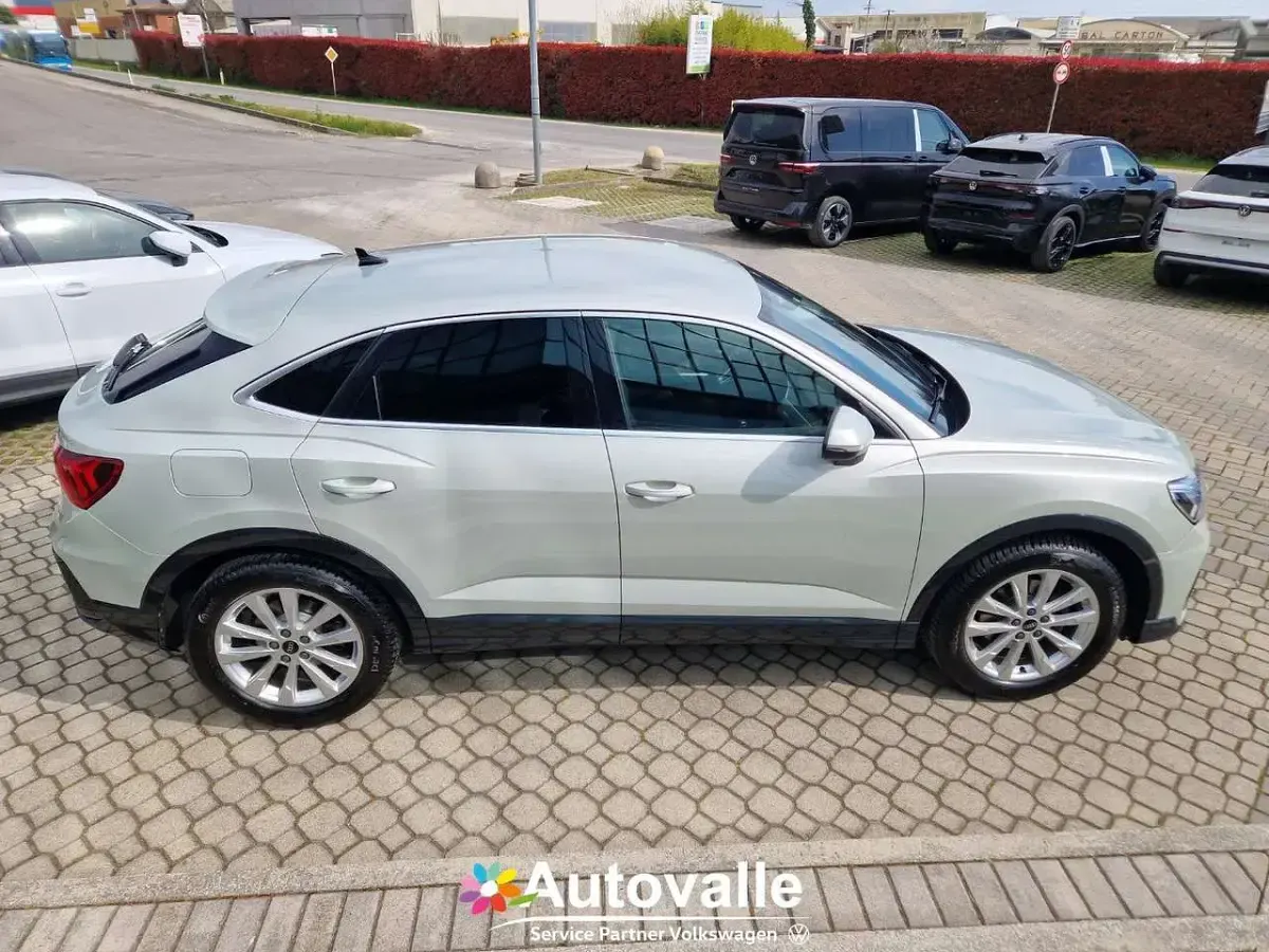 Usata Audi Q3 Comfort 150 CV (110 kW) 2021 Argento SUV