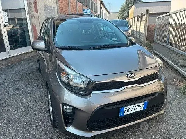Usata Kia Picanto Active 67 CV (49 kW) 2018 Grigio Utilitaria