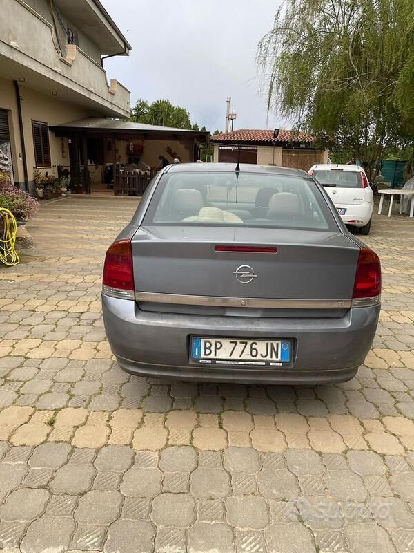 Usata Opel Vectra 125 CV (91 kW) 2003 Grigio Berlina
