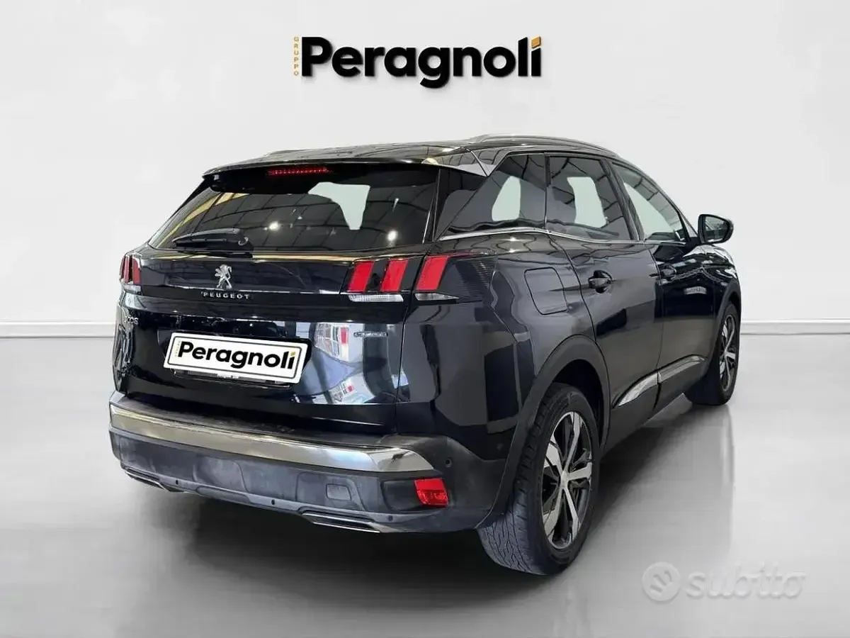 Usata Peugeot 3008 GT-line 120 CV (88 kW) 2017 Nero SUV