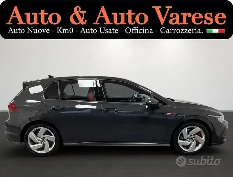 Usata VW Golf VIII GTI 245 CV (180 kW) 2024 Grigio Berlina