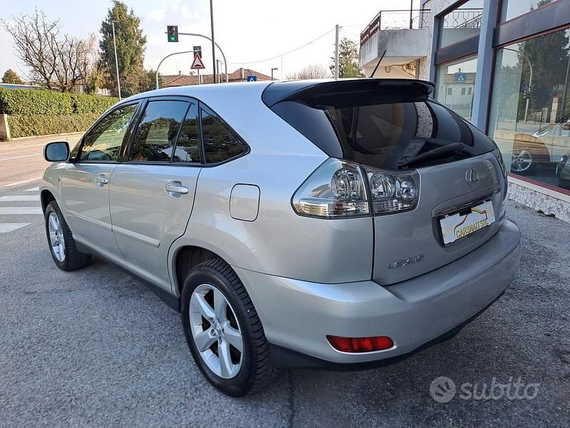 Usata Lexus RX300 Ambassador 203 CV (149 kW) 2005 Grigio SUV