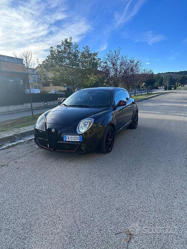 Usata Alfa Romeo MiTo 85 CV (62 kW) 2013 Nero Utilitaria