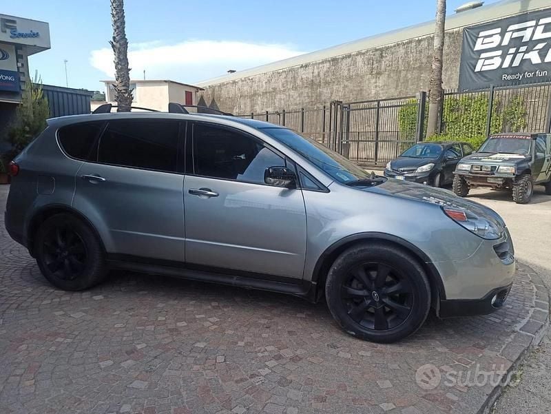 Usata Subaru Tribeca 230 CV (169 kW) 2005 Grigio SUV