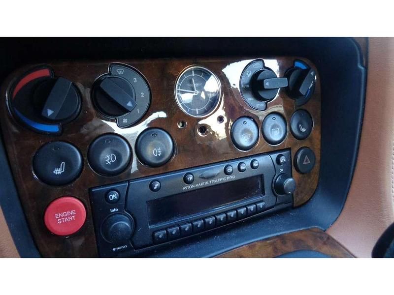 Usata Aston Martin DB7 420 CV (308 kW) 2002 Blu/azzurro Coupé