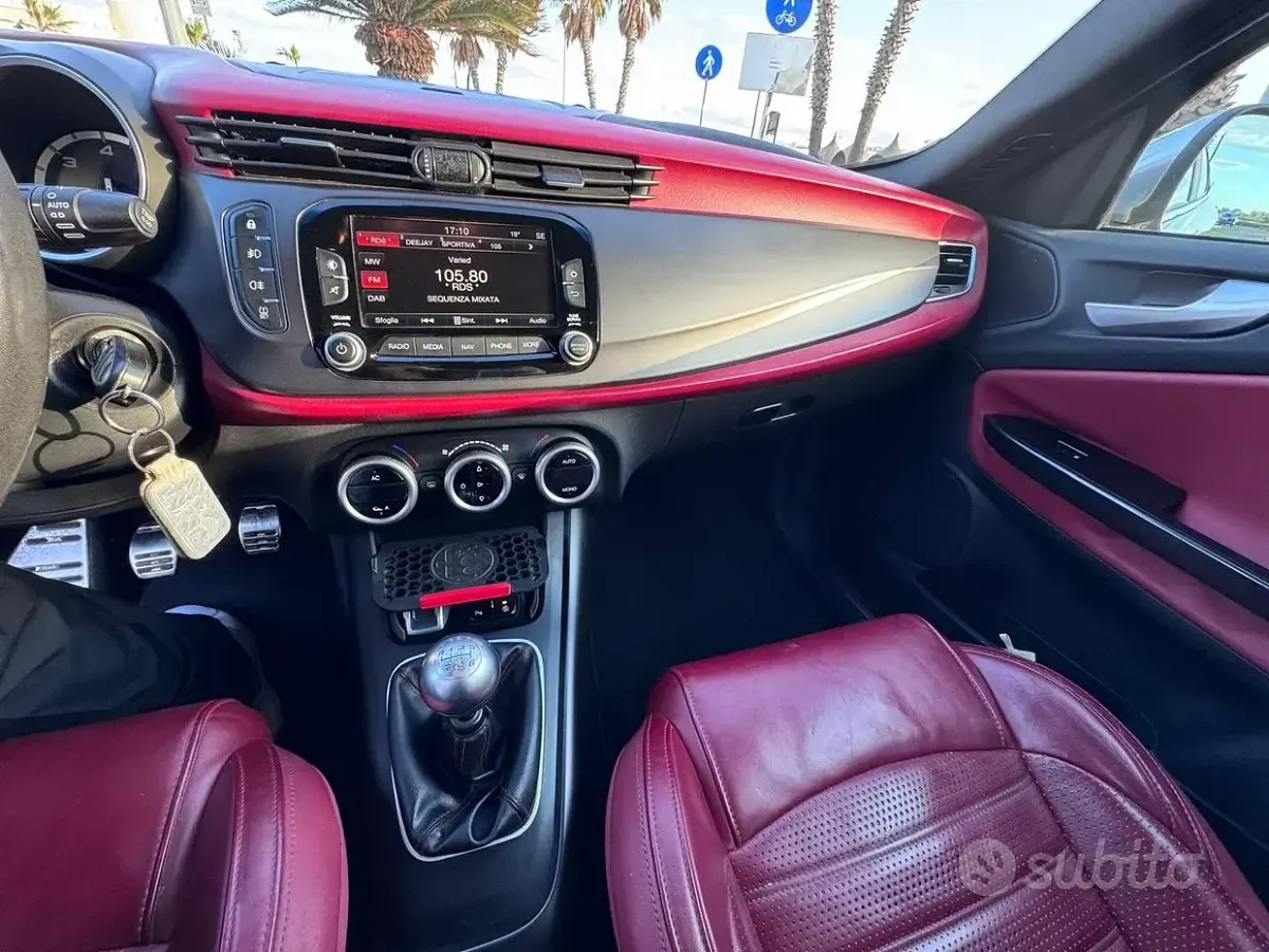 Usata Alfa Romeo Giulietta 150 CV (110 kW) 2014 Nero Utilitaria