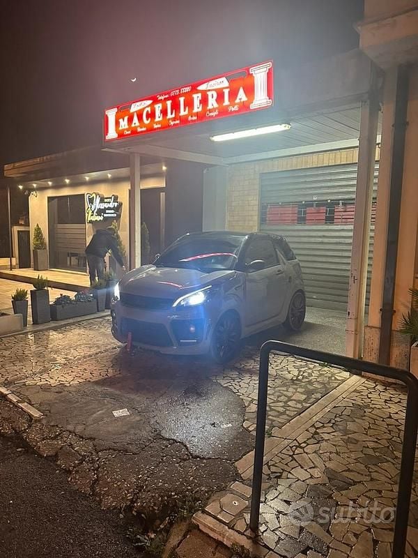 Grigio Usata 2022 Ligier JS50 Due volumi | 10.000 € (Cara) - Immagine 1/4