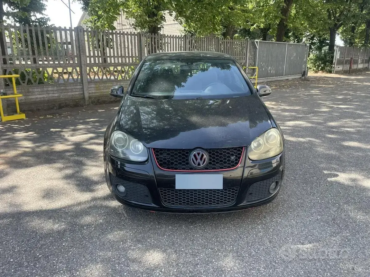 Usata VW Golf IV GTI 200 CV (147 kW) 2005 Nero Berlina