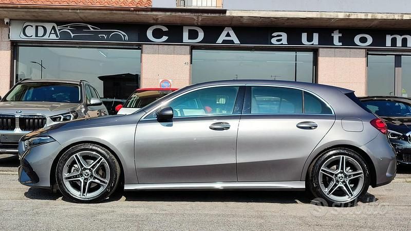 Usata Mercedes A180 Premium 136 CV (100 kW) 2025 Grigio Berlina