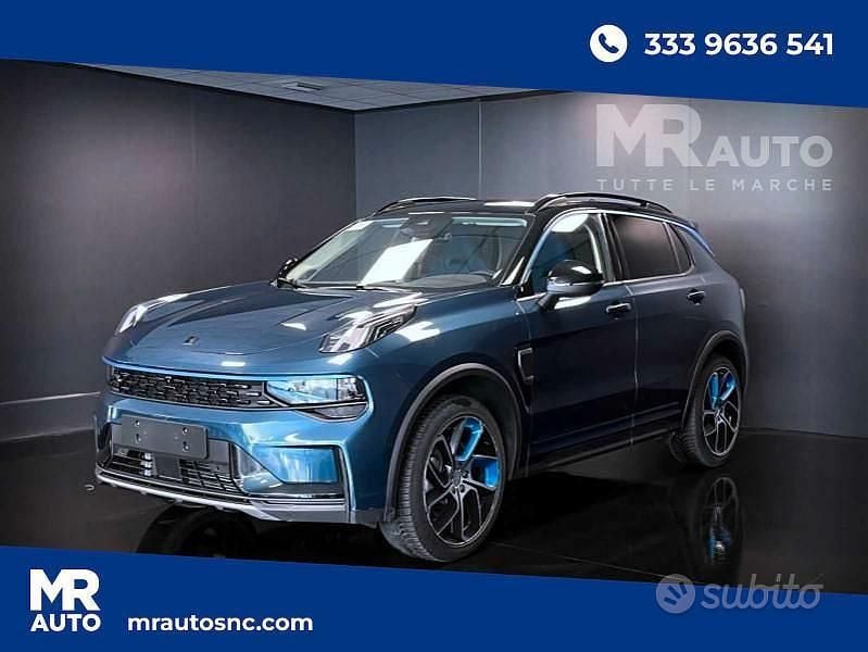 Usata Lynk & Co 01 179 CV (131 kW) 2023 Blu SUV