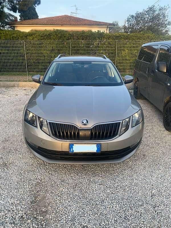 Usata Skoda Octavia Executive 116 CV (85 kW) 2017 Station wagon