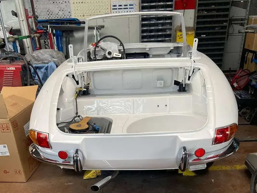 Usata Alfa Romeo Spider 88 CV (64 kW) 1971 Bianco Cabrio