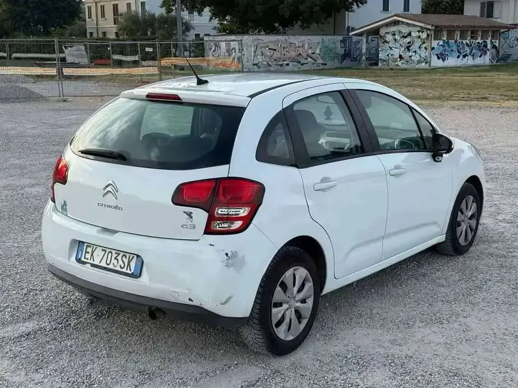 Usata Citroën C3 68 CV (50 kW) 2011 Bianco Berlina