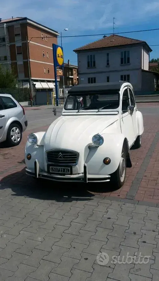 Usata Citroën 2CV 29 CV (21 kW) 1982 Berlina