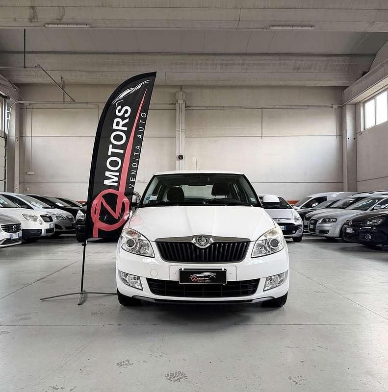 Usata Skoda Fabia Ambition 69 CV (50 kW) 2010 Bianco Berlina