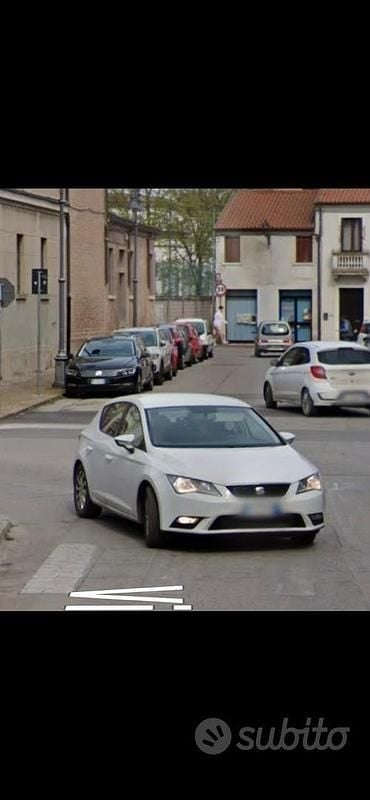 Usata Seat Leon 110 CV (80 kW) 2015 Berlina