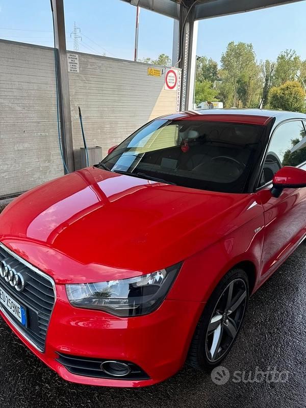 Usata Audi A1 S-Line 122 CV (89 kW) 2010 Rosso Utilitaria