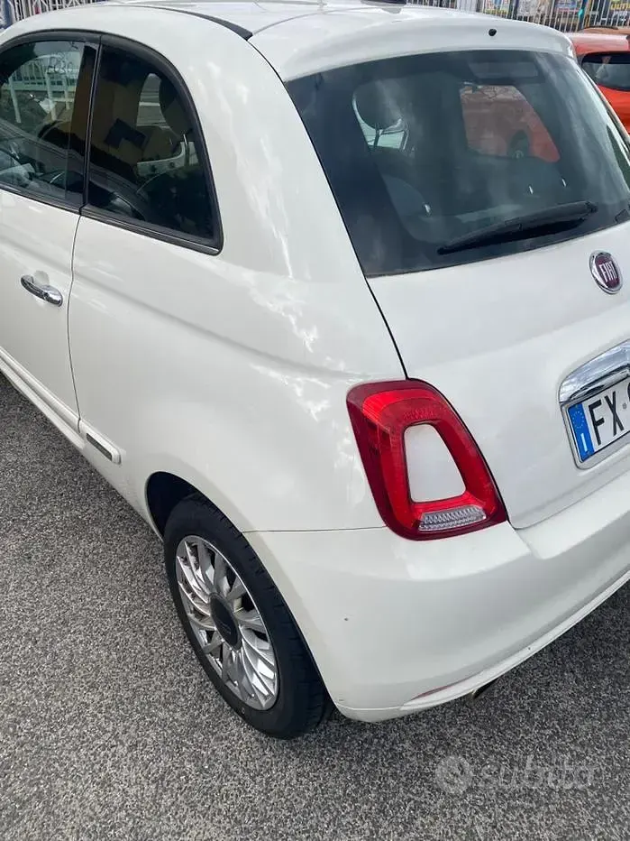 Usata Fiat 500 Lounge 69 CV (50 kW) 2019 Bianco Berlina