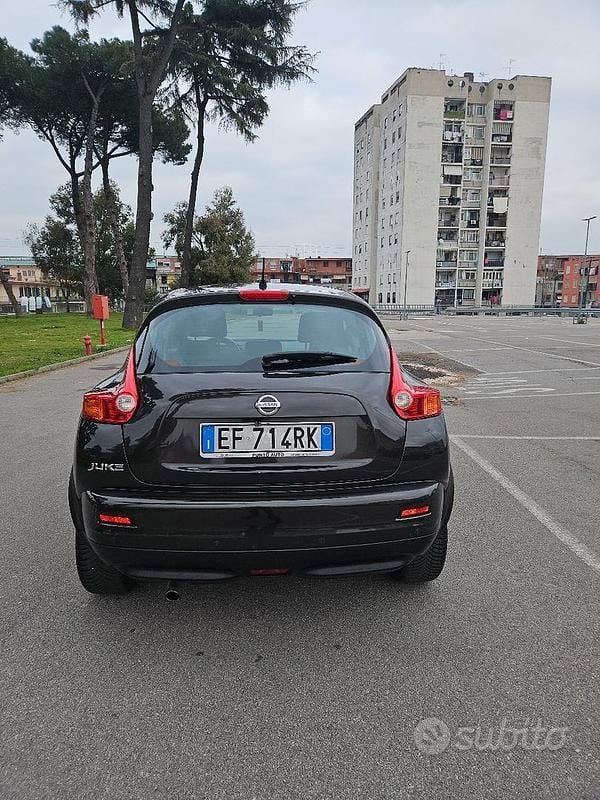 Usata Nissan Juke 117 CV (86 kW) 2011 Marrone SUV