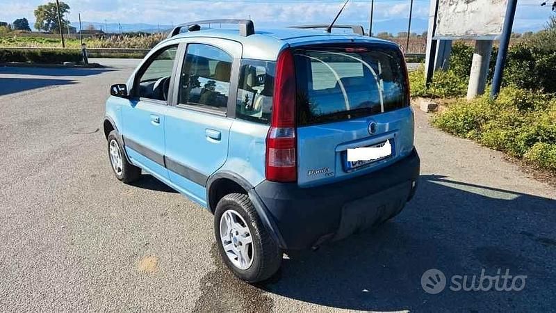Blu Usata 2006 Fiat Panda Due volumi | 4000 € - Immagine 1/4
