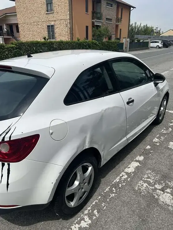 Usata Seat Ibiza SC Reference 69 CV (50 kW) 2011 Utilitaria