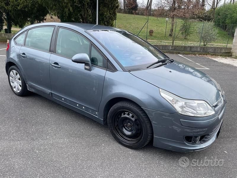 Usata Citroën C4 Exclusive 110 CV (80 kW) 2007 Grigio Berlina