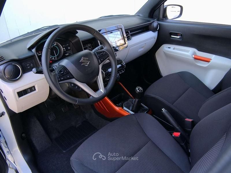 Usata Suzuki Ignis 90 CV (66 kW) 2018 Bianco Utilitaria