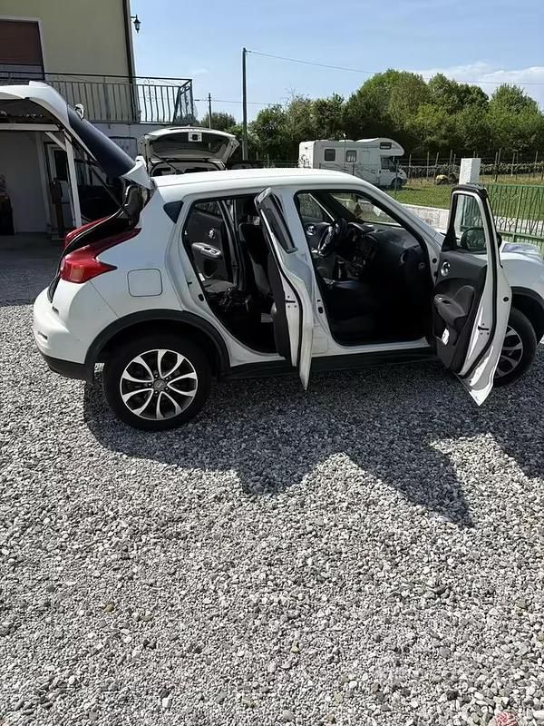 Usata Nissan Juke 110 CV (80 kW) 2014 Bianco SUV