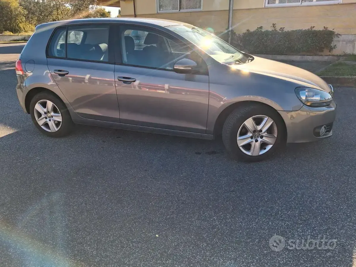 Usata VW Golf VI 110 CV (80 kW) 2009 Grigio Berlina