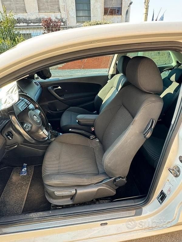 Usata VW Polo 90 CV (66 kW) 2012 Berlina