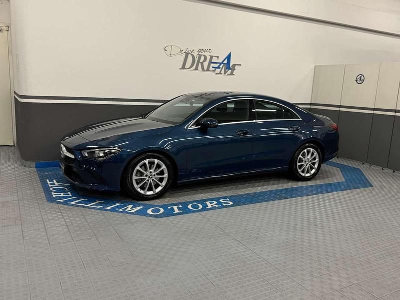 Usata Mercedes CLA200 Business 150 CV (110 kW) 2021 Denim blue Coupé