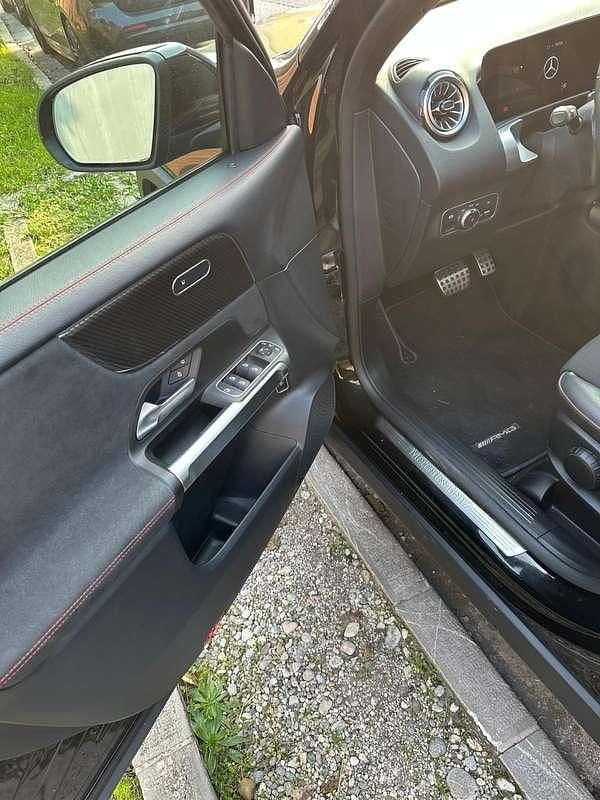 Usata Mercedes GLB200 Premium 150 CV (110 kW) 2022 Nero SUV