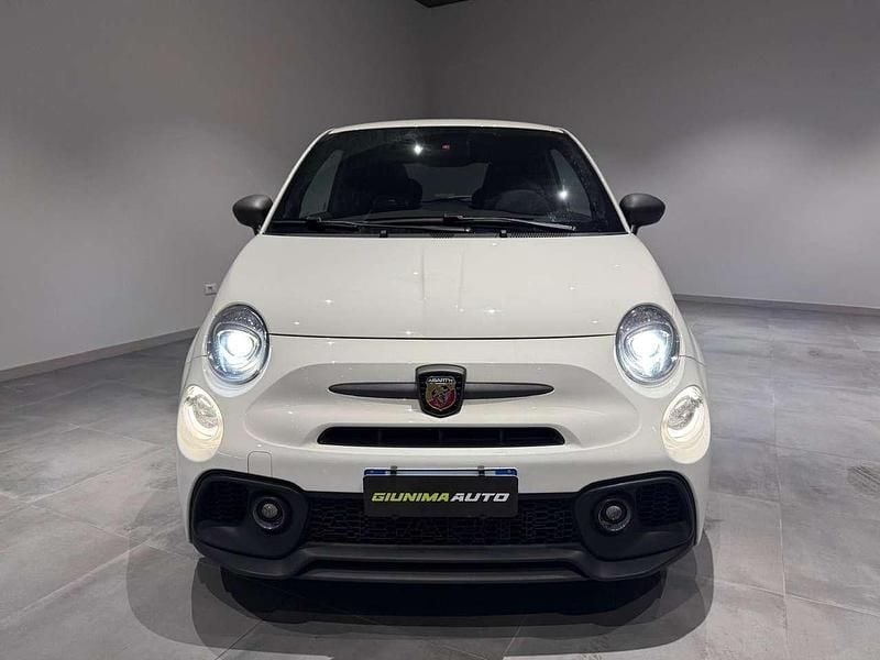Usata Abarth 695 179 CV (131 kW) 2024 Bianco Utilitaria