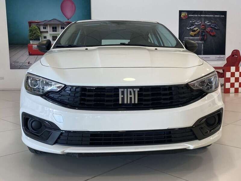 Nuova Fiat Tipo 131 CV (96 kW) 2025 Bianco santerellina Berlina