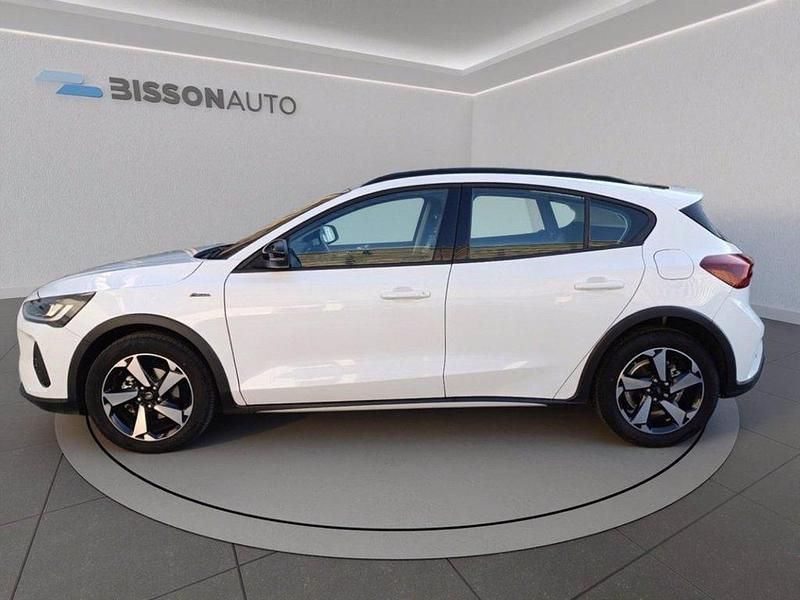 Usata Ford Focus Active 125 CV (91 kW) 2023 Bianco frozen SUV