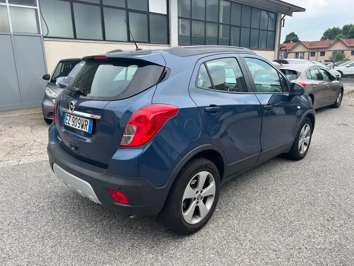 Usata Opel Mokka Cosmo 116 CV (85 kW) 2015 Bluazzurro SUV