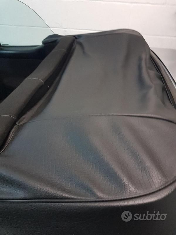 Usata VW Golf Cabriolet 101 CV (74 kW) 1999 Grigio Cabrio