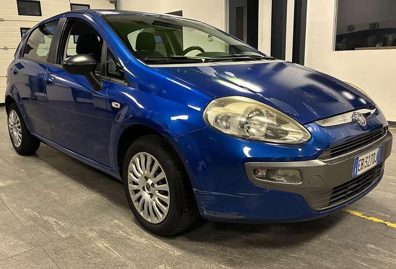 Käytetty Fiat Punto Evo Dynamic 65 HP (47 kW) 2010 Viistoperä