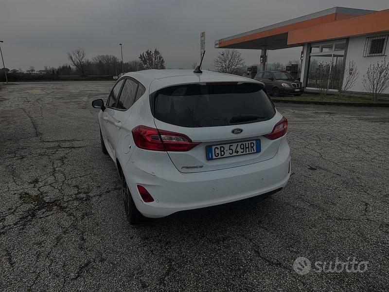 Usata Ford Fiesta 2024 Bianco Utilitaria