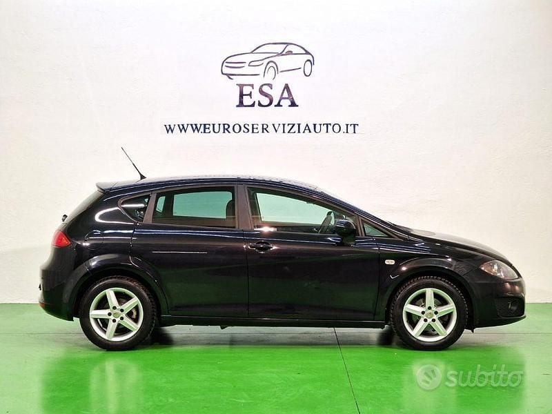 Usata Seat Leon Reference 90 CV (66 kW) 2012 Nero Berlina