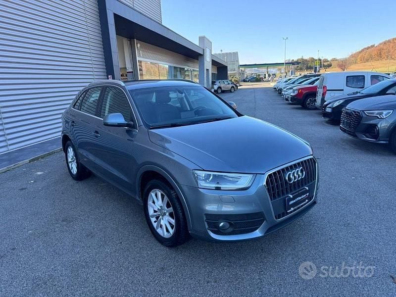 Usata Audi Q3 Advanced Plus 140 CV (102 kW) 2012 Grigio scuro SUV