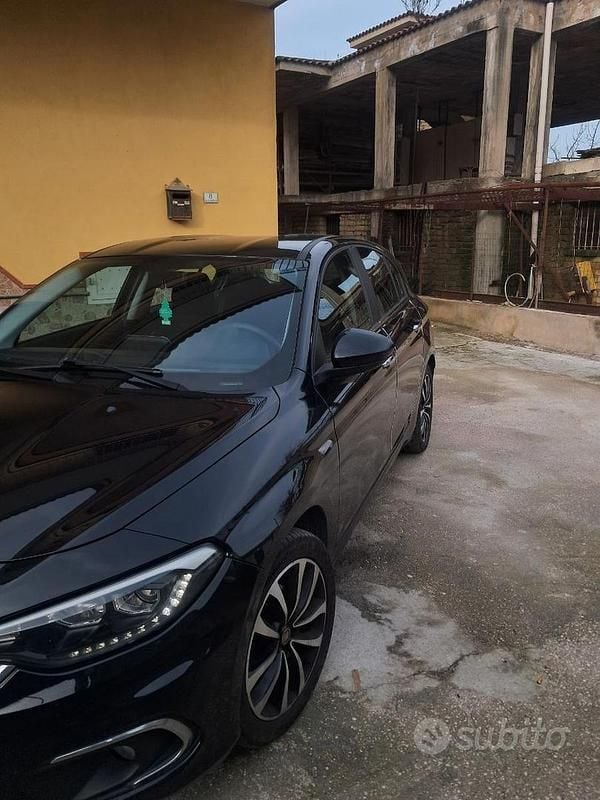 Usata Fiat Tipo 95 CV (69 kW) 2020 Nero Berlina
