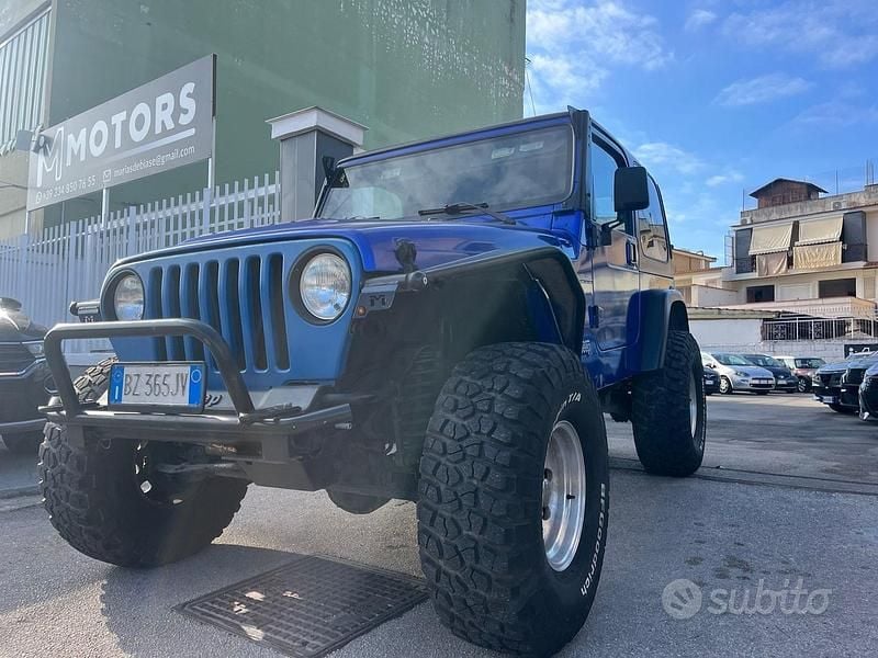Usata Jeep Wrangler Sport 176 CV (129 kW) 2002 Blu SUV