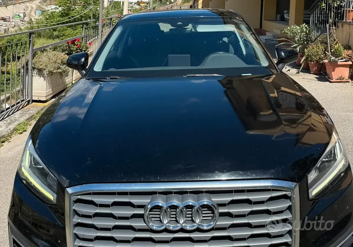 Usata Audi Q2 116 CV (85 kW) 2016 Nero SUV