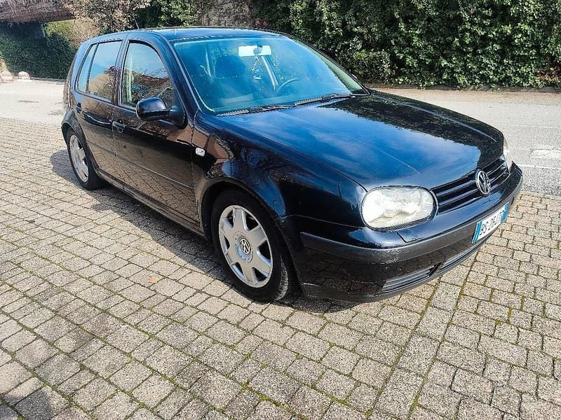 Usata VW Golf IV 105 CV (77 kW) 2001 Nero Berlina