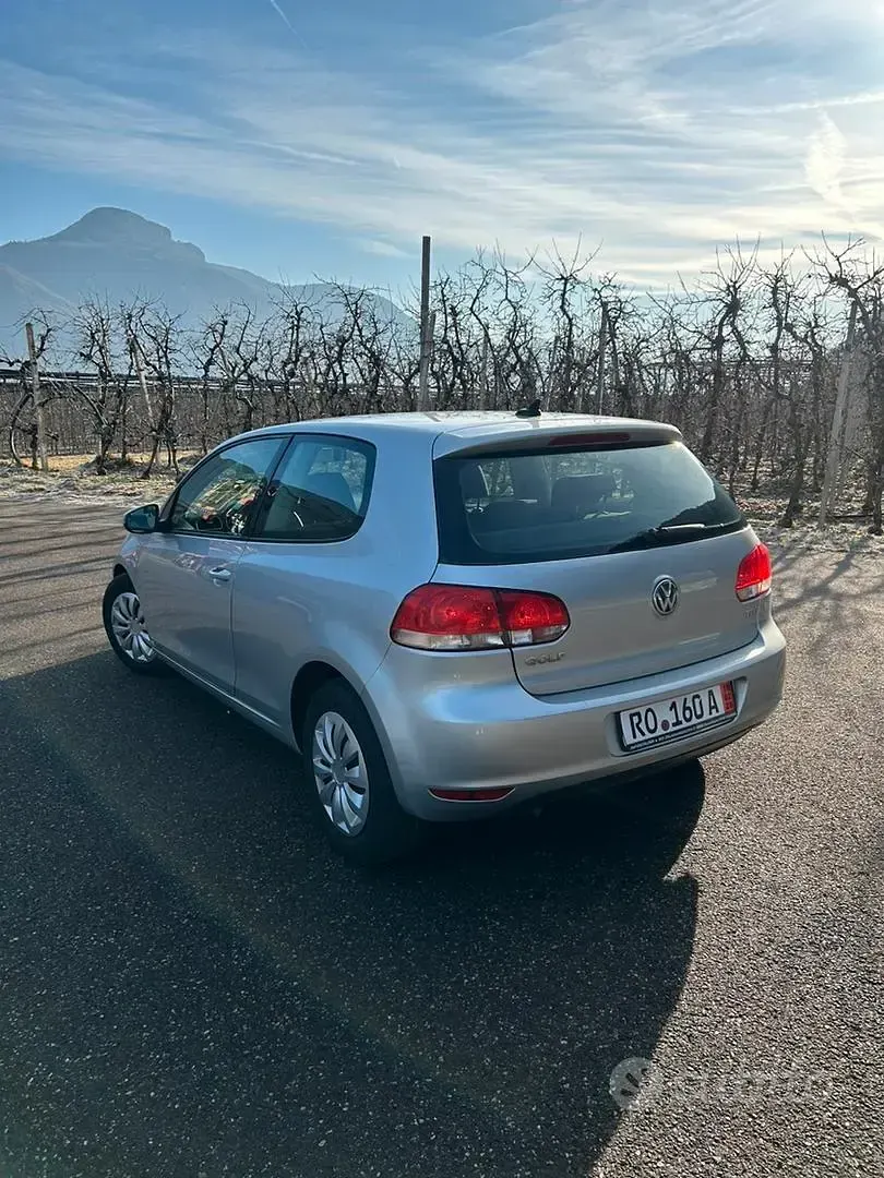 Usata VW Golf VI 105 CV (77 kW) 2010 Grigio Coupé
