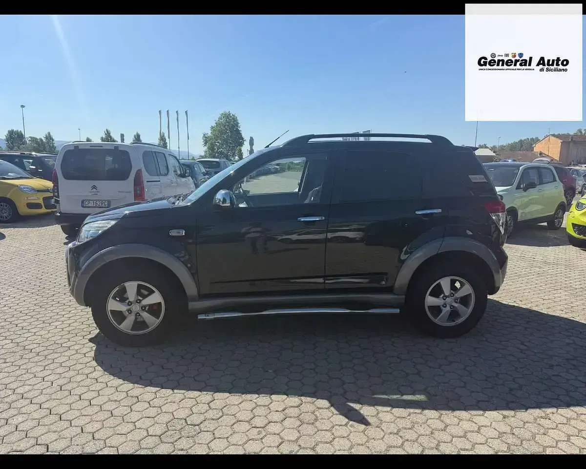 Usata Daihatsu Terios 105 CV (77 kW) 2007 Nero SUV