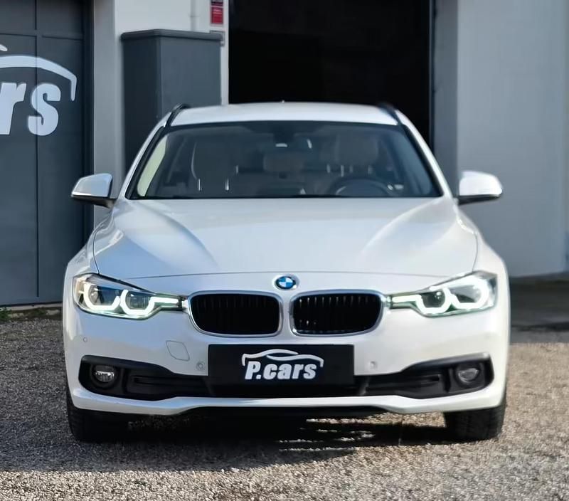 Usata BMW 320 Advantage 190 CV (139 kW) 2019 Bianco Station wagon